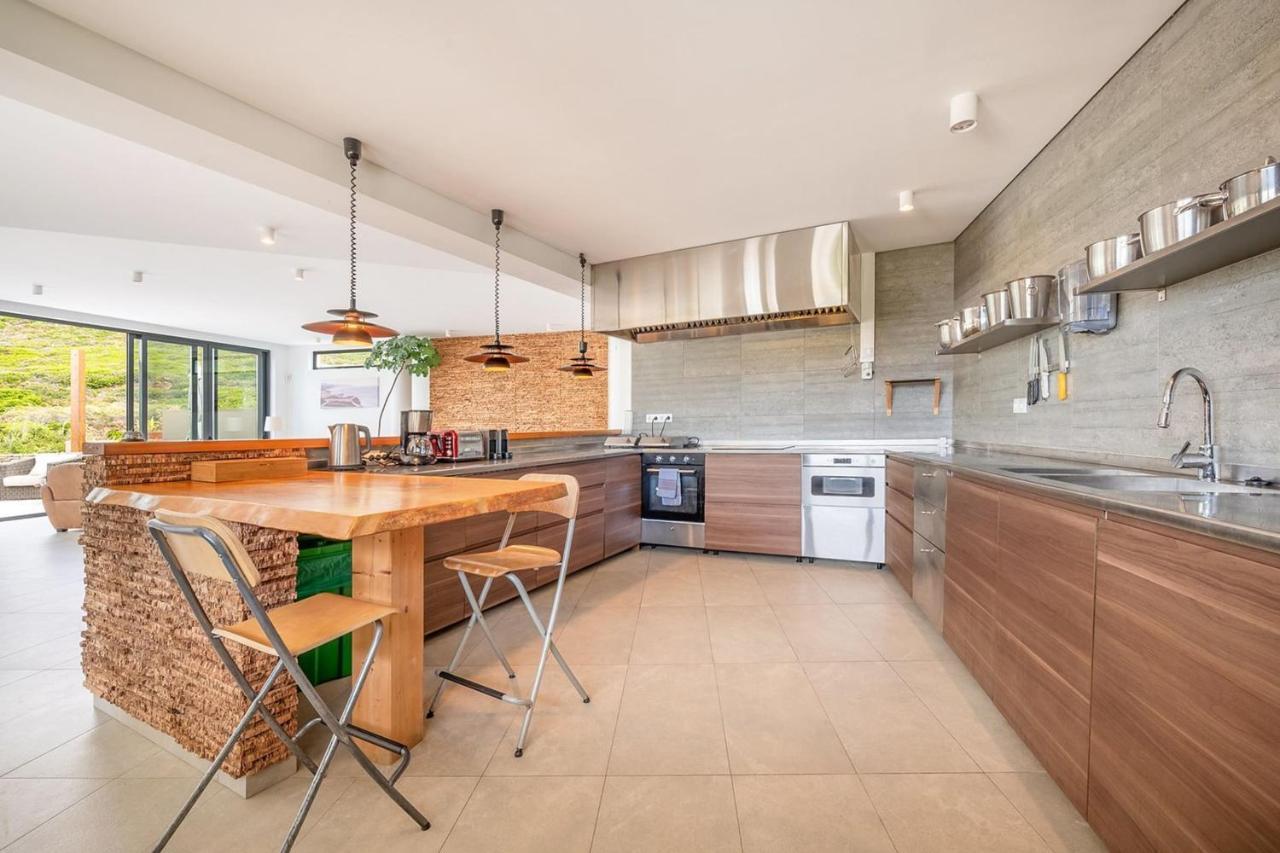 Guestready - Luxury Beach Villa With Private Pool Mafra Exterior foto